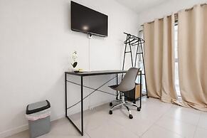 Alicante Beach Hostel