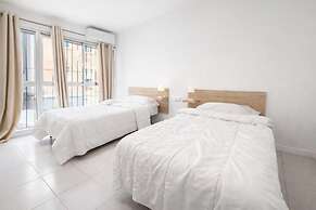 Alicante Beach Hostel