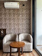 Casa Del Sol Lakeview Homestay