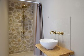 Village Escape House by CorfuEscapes