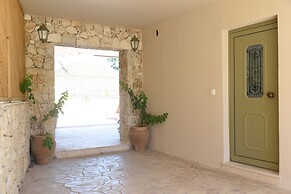 Village Escape House by CorfuEscapes