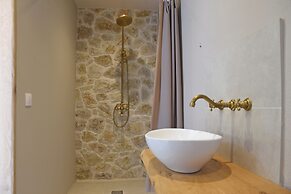 Village Escape House by CorfuEscapes