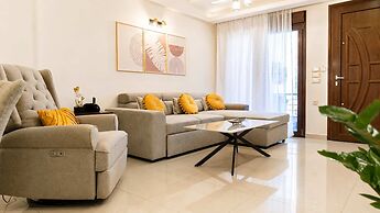 Fems Luxury 3-level Home w Private Jacuzzi