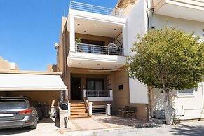 Fems Luxury 3-level Home w Private Jacuzzi