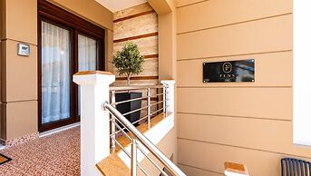 Fems Luxury 3-level Home w Private Jacuzzi