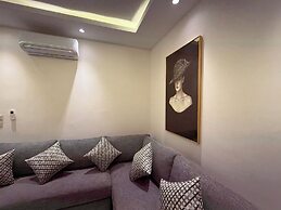 006 JRE Apartment With Stunning Boulevar