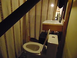 Just You Vacation Home - Main floor use