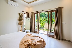 Umalas Jungle Villa