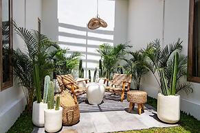 Umalas Jungle Villa