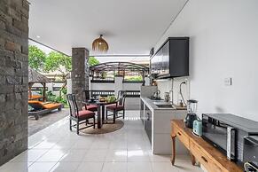 Sunbeji Villa