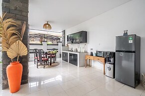 Sunbeji Villa