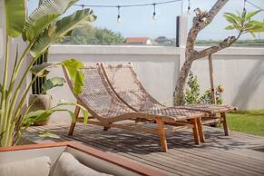 Cantik Maria Villa