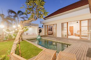 Cantik Maria Villa
