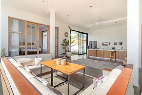 Cantik Maria Villa