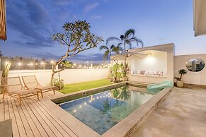 Cantik Maria Villa