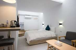 Step Inn