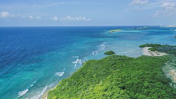 2 min Walk to Beach - Mangel Halto
