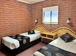Edithburgh Seaside Motel