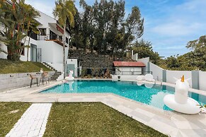 40Pax Bangsar Luxe Pool Villa by Verano