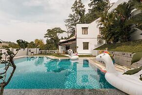 40Pax Bangsar Luxe Pool Villa by Verano