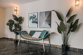40Pax Bangsar Luxe Pool Villa by Verano