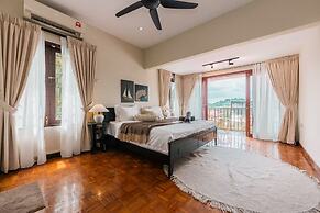 40Pax Bangsar Luxe Pool Villa by Verano