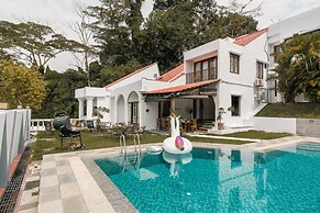 40Pax Bangsar Luxe Pool Villa by Verano