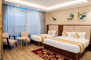 Grand Ambassador Business Hotel
