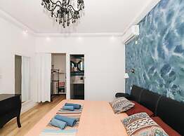 Deluxe Apartment Marghareta
