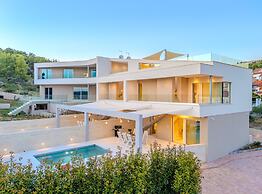 Villa Axia