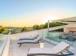 Villa Axia