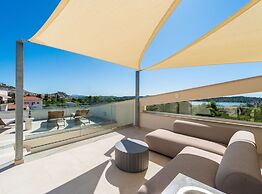 Villa Axia