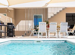 Villa Axia
