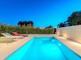 Villa Axia