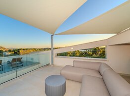 Villa Axia