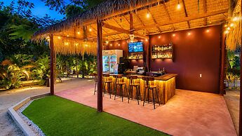 Garden Hostel Koh Rong