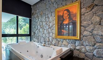 Stylish 4 Bedroom Seaview Pool Villa