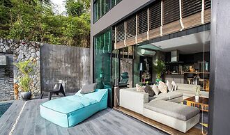 Stylish 4 Bedroom Seaview Pool Villa
