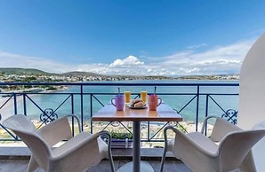 Blue Hotel Salamina