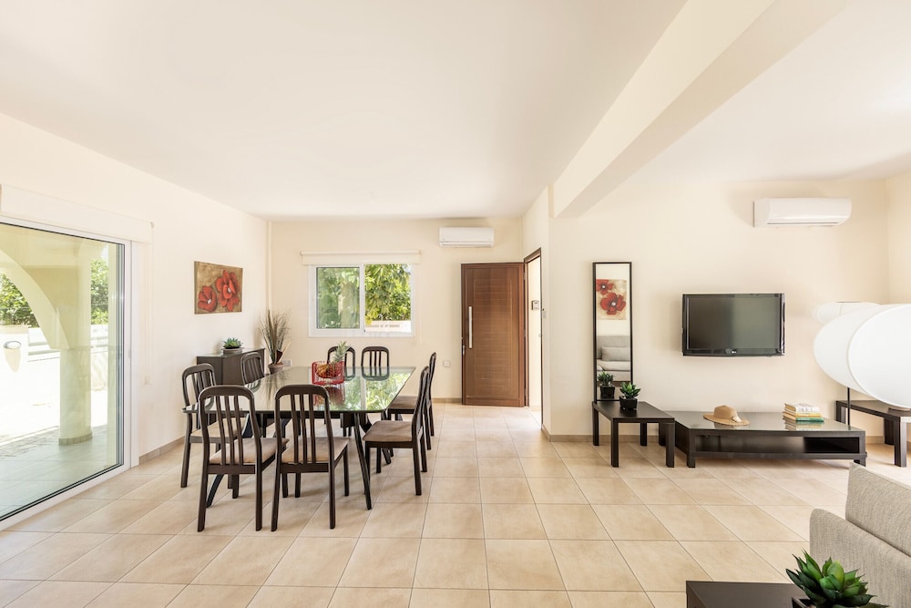Protaras Seaside Villa Andria
