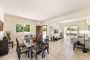 Protaras Seaside Villa Andria