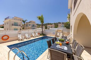 Protaras Seaside Villa Andria