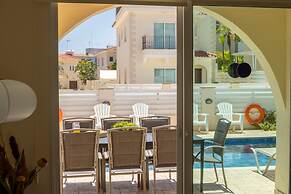 Protaras Seaside Villa Andria