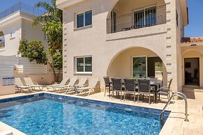 Protaras Seaside Villa Andria