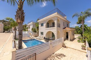 Protaras Seaside Villa Andria