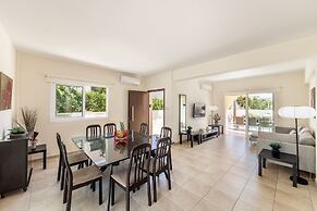 Protaras Seaside Villa Andria