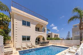 Protaras Seaside Villa Andria