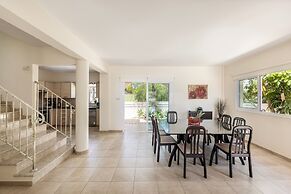 Protaras Seaside Villa Andria