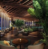 Mandarin Oriental Makati, Manila