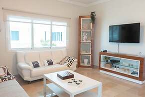 Beachfront Condo 2 Pools Private Beach 8 Guest